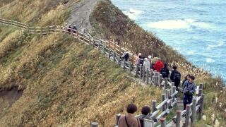 壮大な景観の「神威岬」