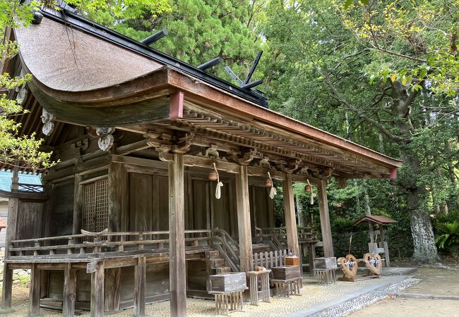 熊野三山の主祭神　夫須美大神・家津美御子大神・速玉大神をお祀りした神社