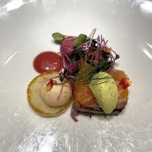 サーモンの前菜