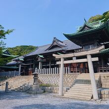 甲宗八幡神社