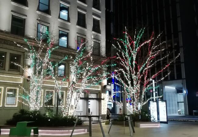 京橋駅直結です