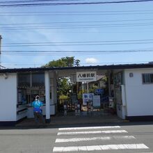 ひなびた駅です。