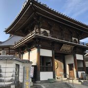 蛍の時期に是非！お寺経営のカフェも裏に有り！