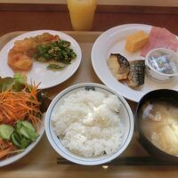 無料の朝食バイキング