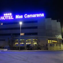 ホテル マス カマレナ