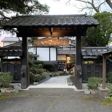 囲炉裏の温泉宿　いさみ館