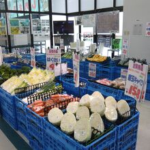 道内産の野菜特売