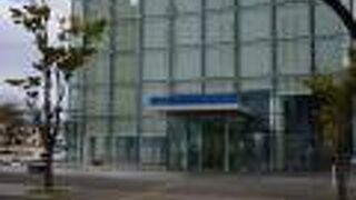 福島の観光資源を販売している店