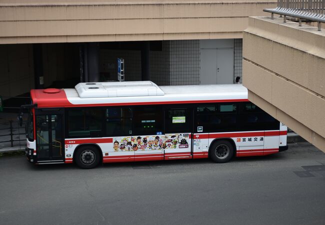 仙台市内を走る路線バス