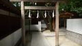 乃木神社の奥にある神社