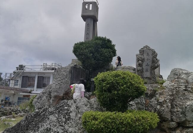 なごみの塔から竹富島の街並み なごみの塔から竹富島の街並み