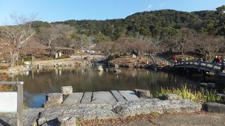 名所に隣接する都市公園