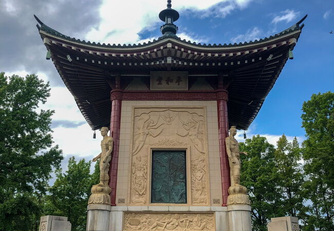 のんびりした広い公園