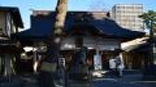 岡崎城にある神社