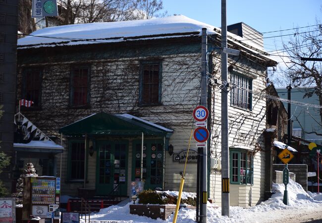 動物園をテーマとしたグッズの店