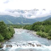 白馬大橋からの白馬三山の風景