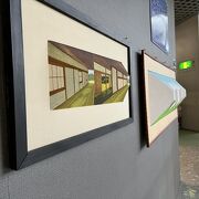 有能なのかわからないロボットの展示があり面白かったです。