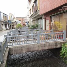 せせらぎ通り商店街