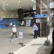 新大阪駅のリムジンバス乗り場