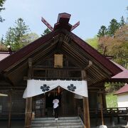 新得駅近くの神社