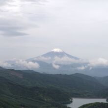 大菩薩岳