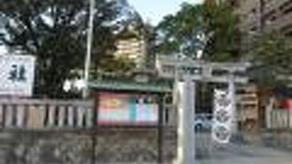 岡崎公園のそば