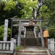 熱海市街地にある神社