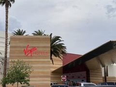 Virgin Hotels Las Vegas, Curio Collection by Hilton 写真