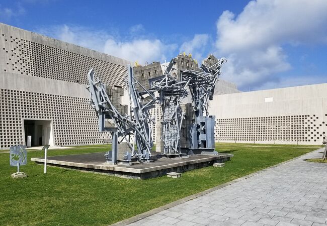 沖縄県立博物館 美術館