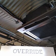 OVERRIDE 横浜赤レンガ倉庫 