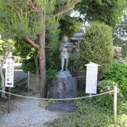 報徳二宮神社にあります