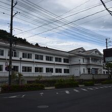 倉吉ふるさと工芸館