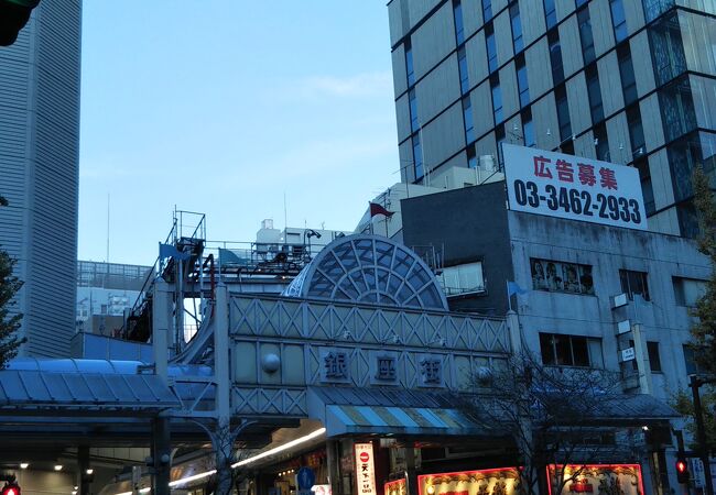 最寄り駅は京急川崎駅