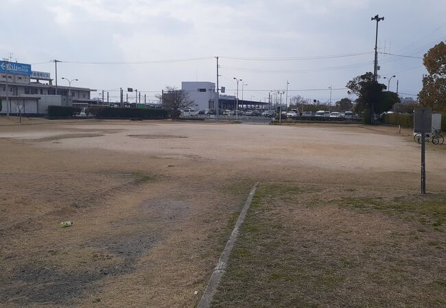 広島市の元宇品停留所より南西寄り徒歩５分程度のところに位置する公園