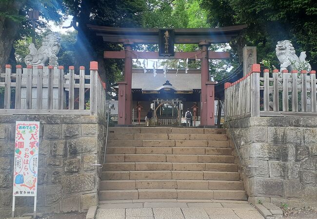 佐倉秋祭りの神社です。