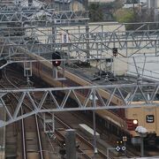 国鉄色とスーパーやくもがリバイバル運行中