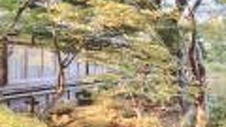 無料で入れる日本庭園