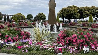 薔薇が咲き誇る季節