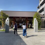 豪華絢爛な神社です