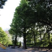 恵比寿ガーデンプレイスの一画にある公園