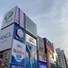 やっぱり大阪といえばグリコの看板