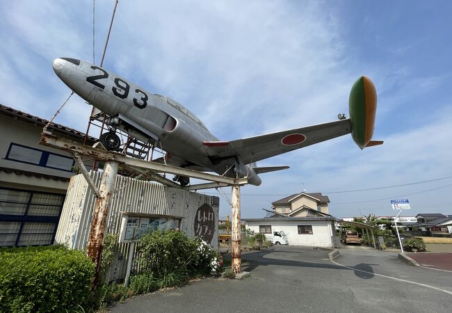 平日はお休みが多いのでご注意