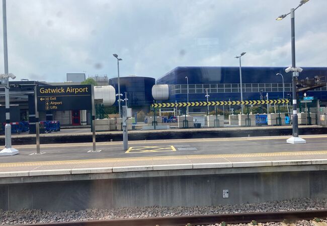 ガトウィック空港駅