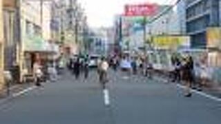 そこには「いかがですかぁ」の風景がありました
