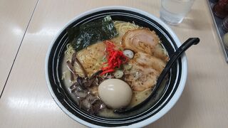 豚骨の臭くない「とんこつラーメン」