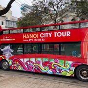 ハノイの二階建て観光バス