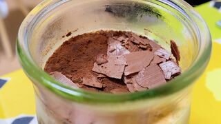 スーパーでも買えた、ミニサイズのティラミスプリン!