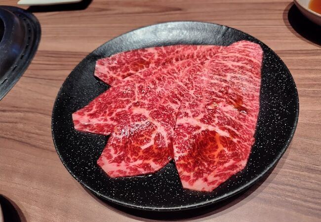 人気の焼肉店