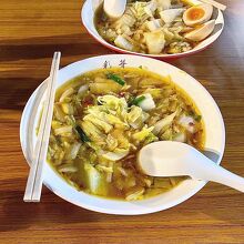 彩華ラーメン