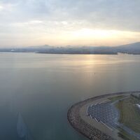 部屋から琵琶湖が眺められます。